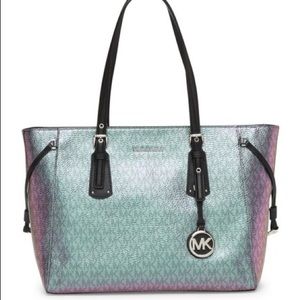 Michael Kors lmtd Voyager Nickel Iridescent Tote